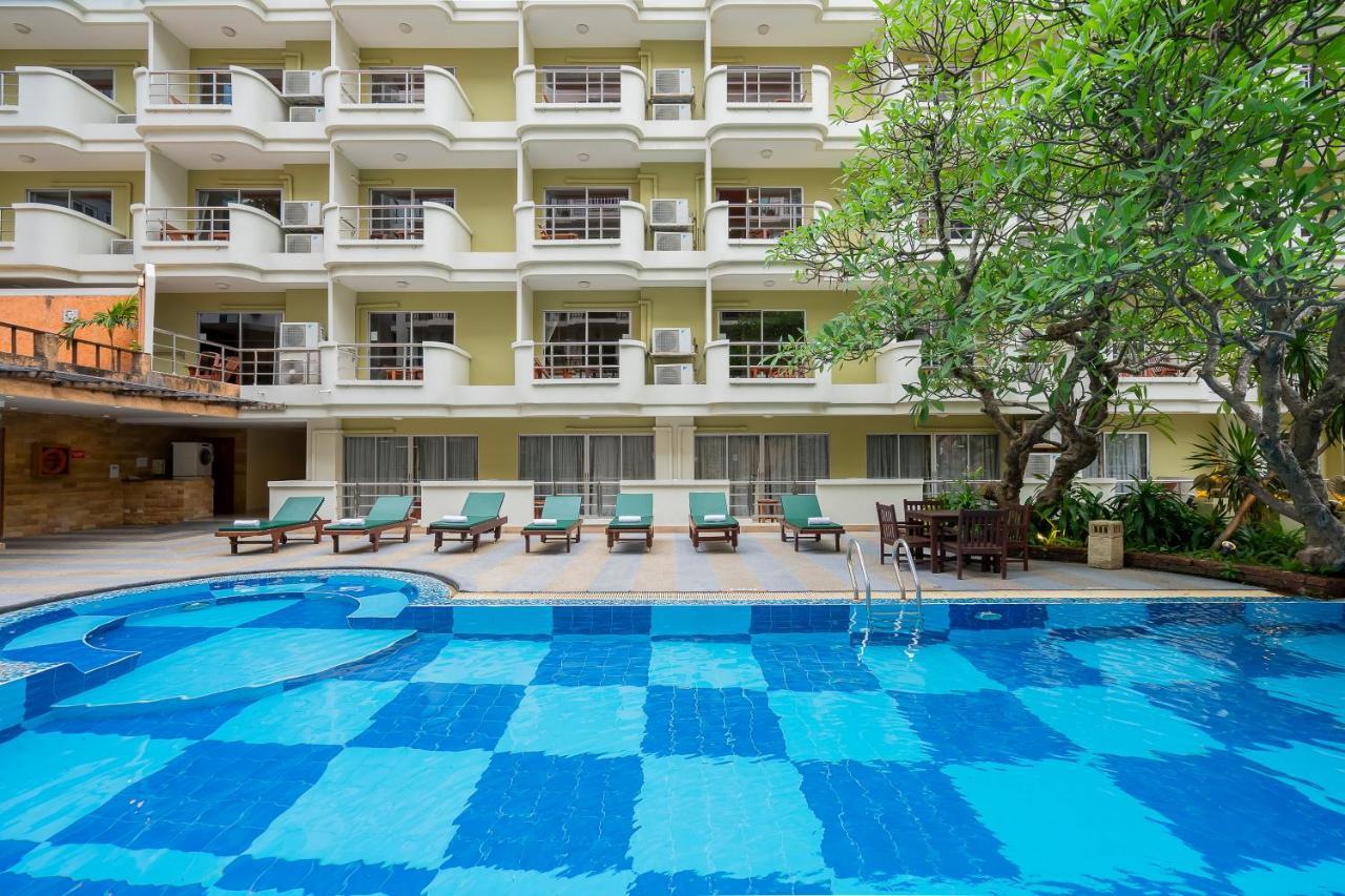 Bella Villa Prima Pattaya Extérieur photo
