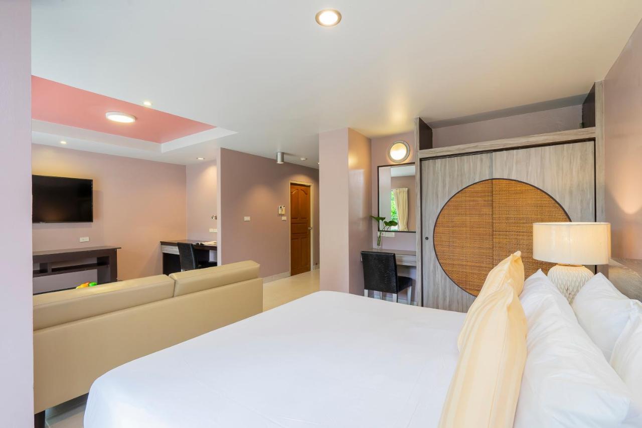 Bella Villa Prima Pattaya Extérieur photo