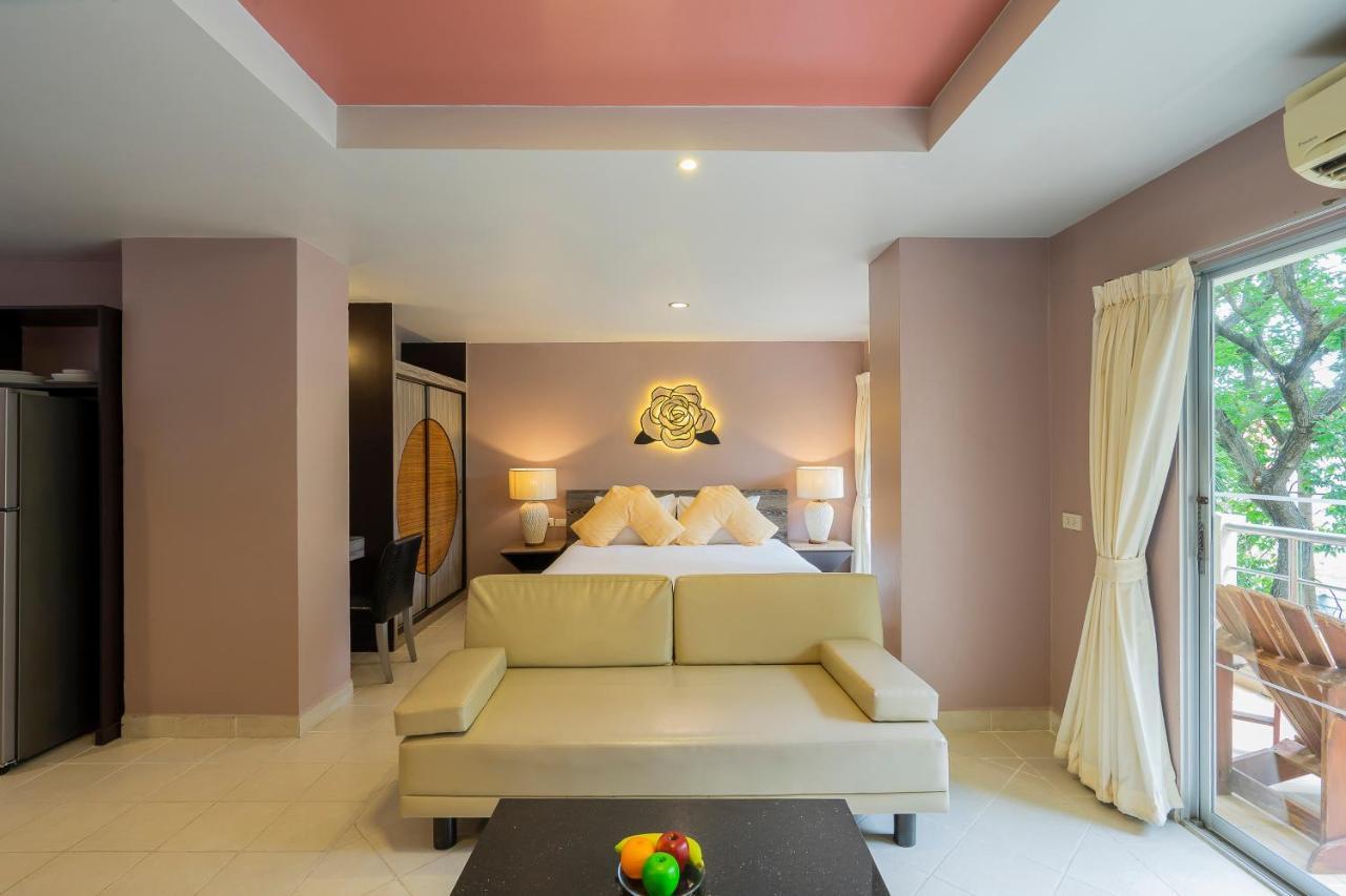 Bella Villa Prima Pattaya Extérieur photo