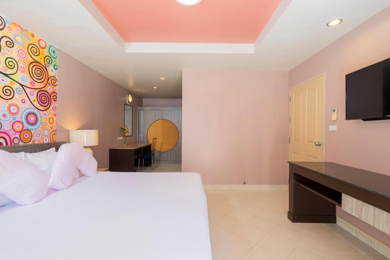 Bella Villa Prima Pattaya Extérieur photo