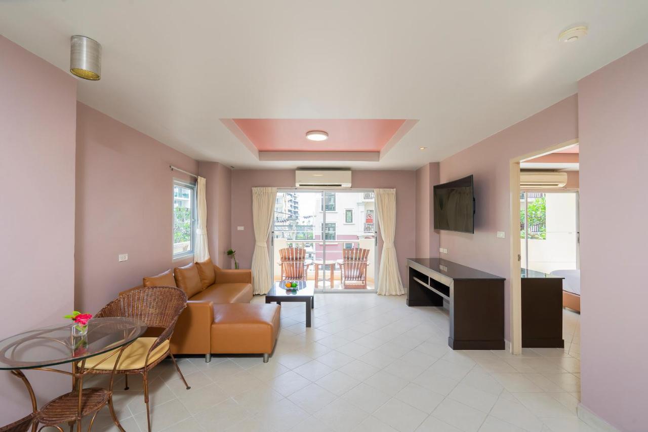 Bella Villa Prima Pattaya Extérieur photo