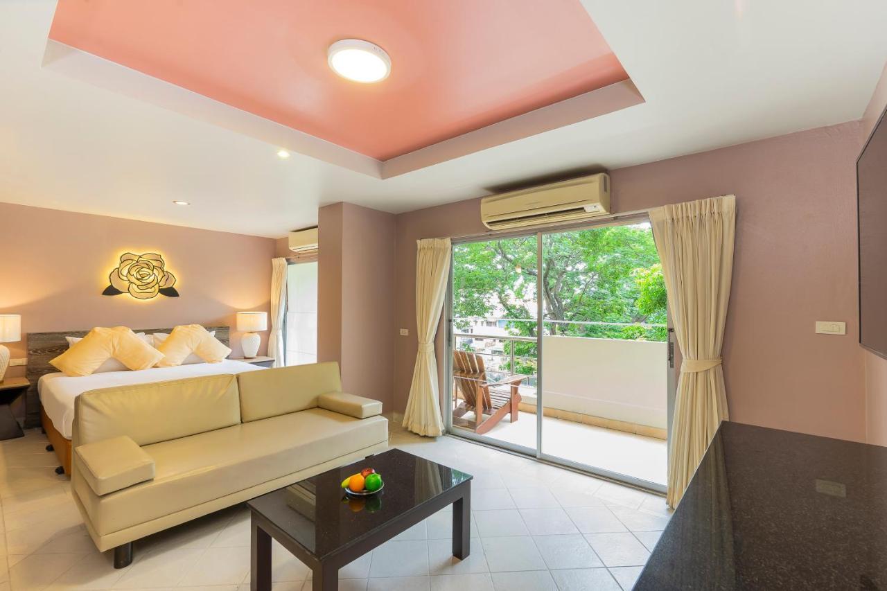 Bella Villa Prima Pattaya Extérieur photo
